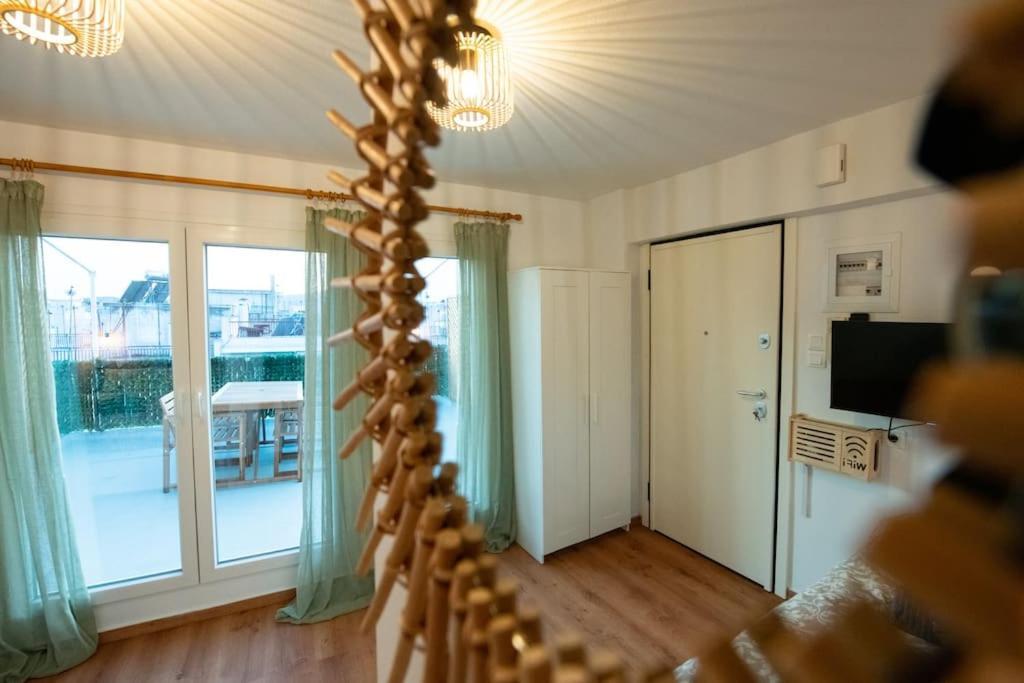 Mini Rooftop Apartment, In The Heart Of Appartamento Volos
